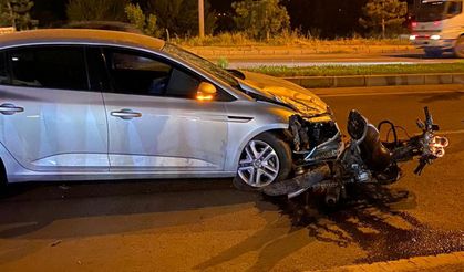 Kütahya'da otomobilin çarptığı motosikletteki 2 kişi öldü