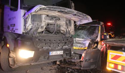 Manisa'da 1 kişinin öldüğü, 4 kişinin yaralandığı kazayla ilgili kamyon şoförü tutuklandı