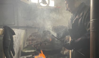 Bolu'da emektar kalaycı mesleğini 68 yıldır sürdürüyor