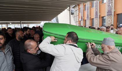 Beylikdüzü'ndeki metrobüs kazasında ölen Heper'in cenazesi Sivas'ta defnedildi