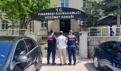 Kayseri'de FETÖ firarisi eski müdür yakalandı