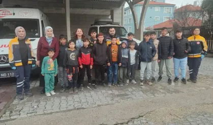 Uşaklı öğrenciler köylerde ilk yardım eğitimi veriyor