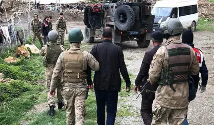 Van’da 14 terör zanlısı yakalandı