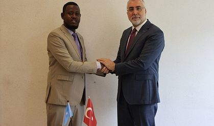 Çalışma ve Sosyal Güvenlik Bakanı Işıkhan, Azerbaycanlı mevkidaşı ile görüştü