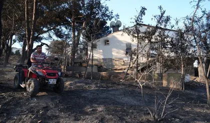 Seferihisar’daki orman yangınında bazı evler zarar gördü