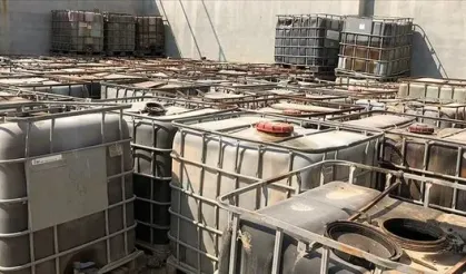 İzmir’de 24 ton kaçak yakıta baskın