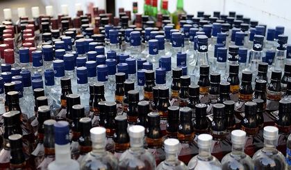 Adana'da yasak saatte alkol satan işletmelere ceza kesildi