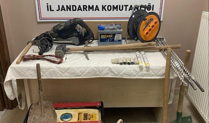 Kayseri'de kaçak kazı yapanlar suç üstü yakalandı