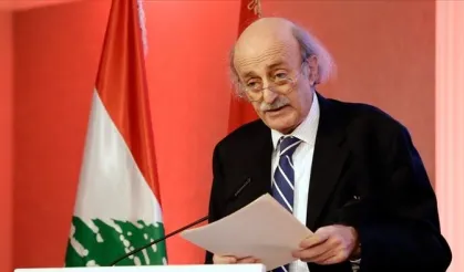 Dürzi lider Canbolat, İsrail'in bazı Dürzileri kullandığını öne sürdü