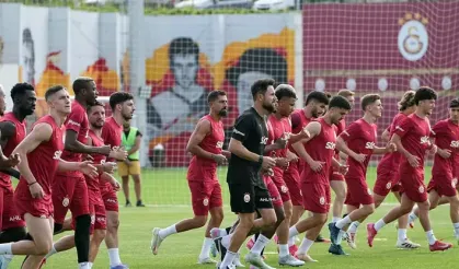 Galatasaray, üçüncü hazırlık maçını yarın Cagliari ile oynayacak