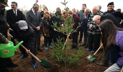 Edirne'de şehitler anısına 500 fidan dikildi