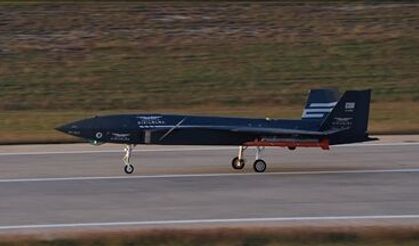 Bayraktar KIZILELMA ile F-16’dan tarihi test