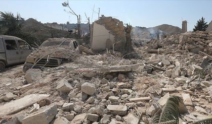 İsrail Lübnan'ın güneyinde binaları yıktı