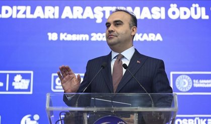 Bakan Kacır OSBÜK Genel Kurulu'nda konuştu
