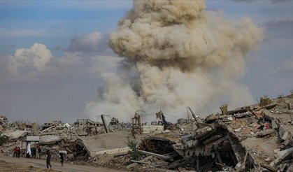 İsrail ateşkese rağmen Gazze’ye saldırdı