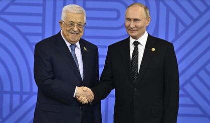 Putin Filistin Devlet Başkanı Abbas ile görüştü