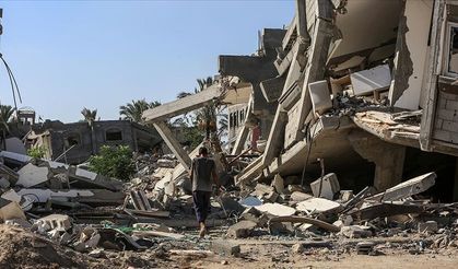İsrail ateşkesi ihlal ederek Gazze'ye saldırdı