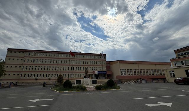 Anadolu'daki 4 bilimsel kazı Hitit Üniversitesi akademisyenlerinin başkanlığında yapılıyor