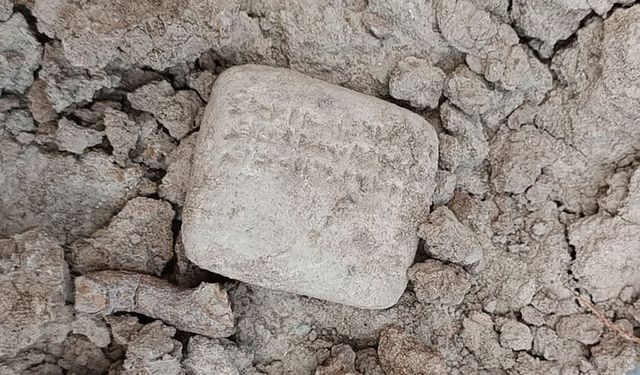 Aççana Höyük'te 3.500 yıllık tablet bulundu