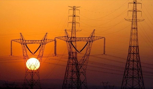 Türkiye'nin elektrik kurulu gücü 125 bin megavatı aştı