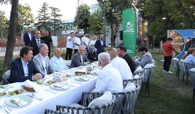 Bursa'da coğrafi işaret tescili alan İnegöl büryanı tanıtıldı