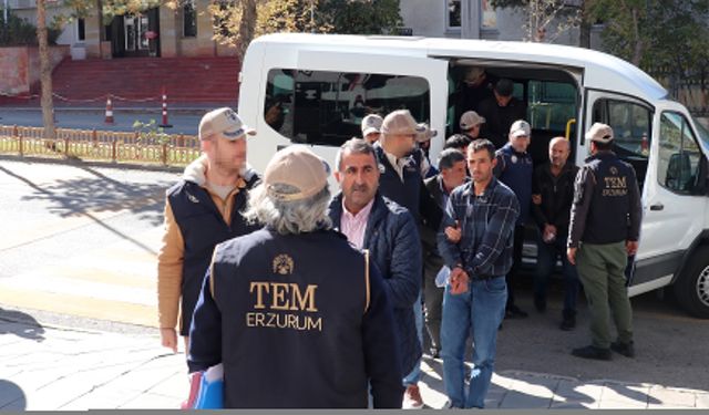 Erzurum merkezli operasyonda "6-8 Ekim olayları"na karıştığı iddiasıyla 25 şüpheli yakalandı