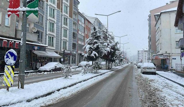 Samsun’da eğitime 1,5 gün ara verildi