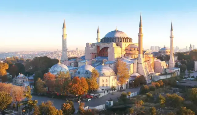 Ayasofya’da ana kubbeye tarihi restorasyon