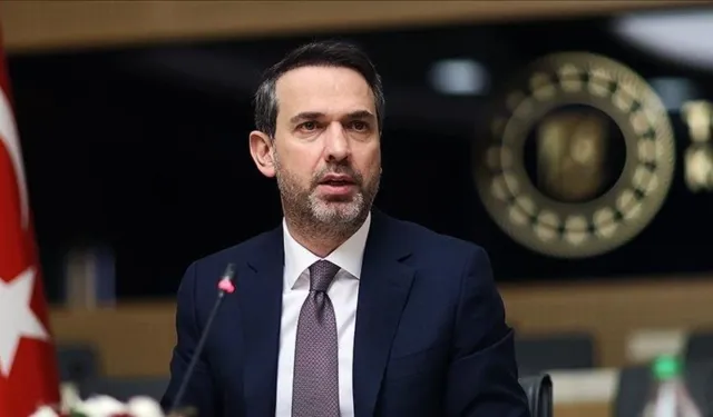 Bakan Bayraktar, EÜAŞ ve TEİAŞ'a toplam 1036 personel alınacağını duyurdu