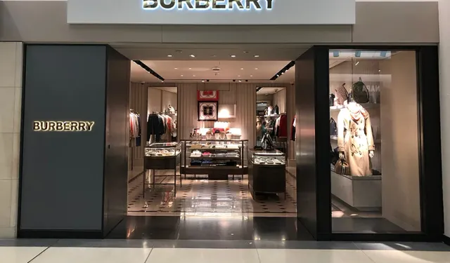 Moda Devi Burberry 1700 kişiyi işten çıkarıyor