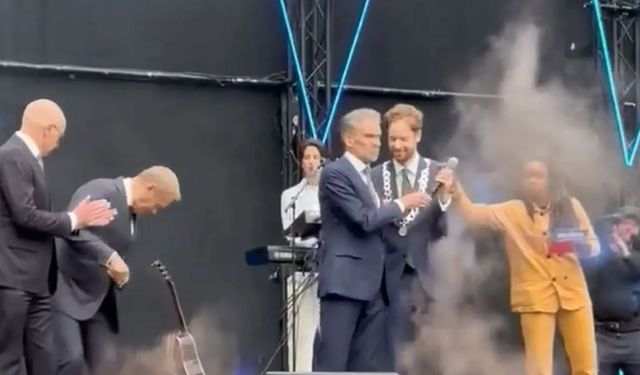 Hollanda'da Gazze protestosu: Başbakanlara sis bombası atıldı