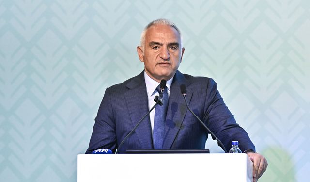 Bakan Ersoy’dan Verona’da turizm mesajı