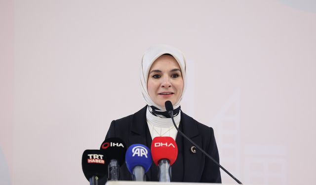 Bakan Göktaş Konya'da gençlere seslendi