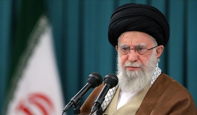 İran lideri Hamaney füze menzil kısıtlamasını kaldırdı