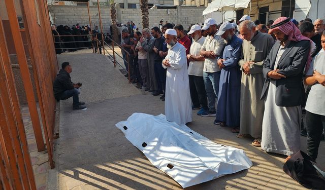 Han Yunus'ta hayatını kaybedenler için cenaze töreni düzenlendi