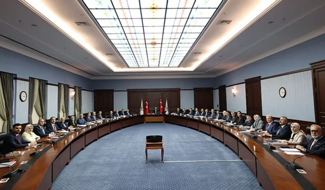 AK Parti MYK toplantısı sona erdi