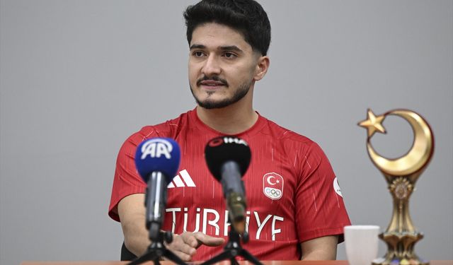 Dünya şampiyonu halterci Muhammed Furkan'ın 'şarkı' taktiği