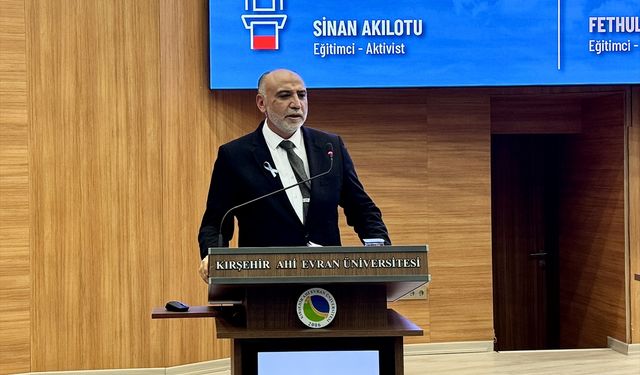 Küresel Sumud Filosu aktivistleri, Kırşehir'de düzenlenen panelde konuştu