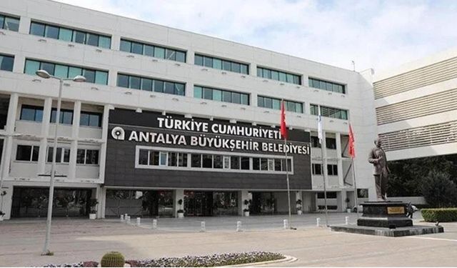 Antalya Büyükşehir Belediyesine yolsuzluk operasyonu