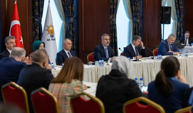 Bakan Fidan AK Parti Marmara İstişaresine katıldı