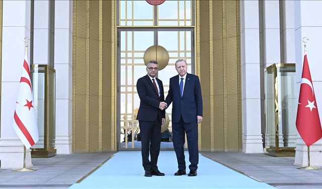 Cumhurbaşkanı Erdoğan KKTC Cumhurbaşkanı Erhürman ile görüştü