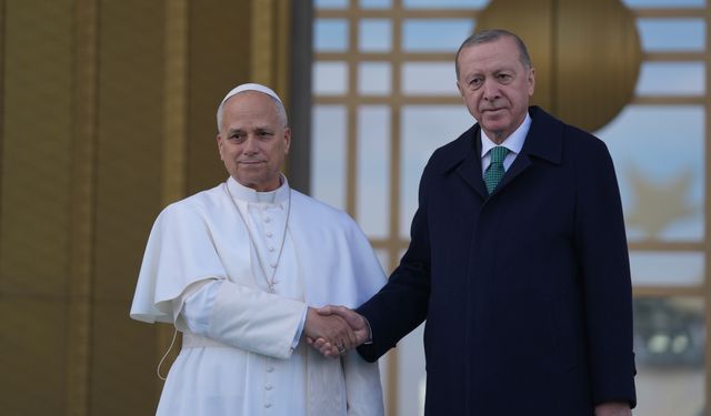 Cumhurbaşkanı Erdoğan Papa 14. Leo'yu resmi törenle karşıladı