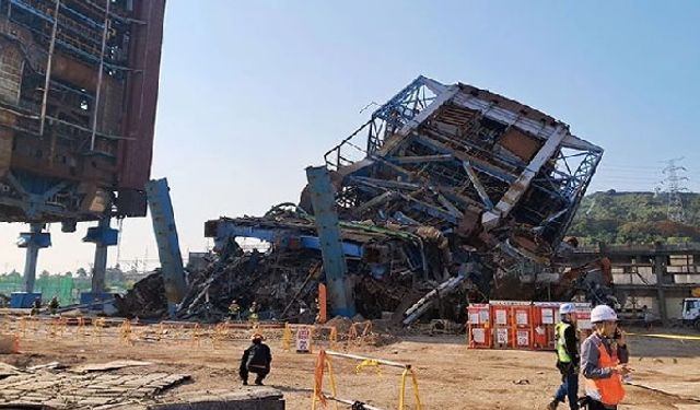 Güney Kore’de çöken santralde kurtarma çalışmaları sürüyor