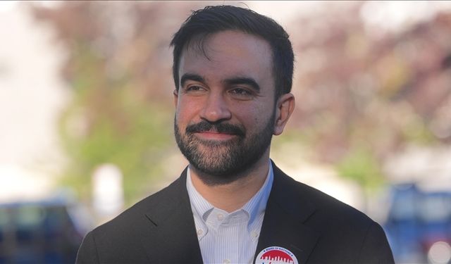 New York'un ilk Müslüman belediye başkanı Zohran Mamdani oldu