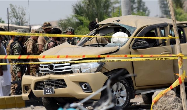 Pakistan'da silahlı saldırı düzenlendi
