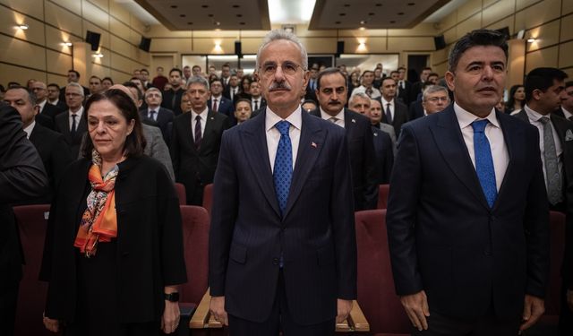 Bakan Uraloğlu aday memurların yemin törenine katıldı