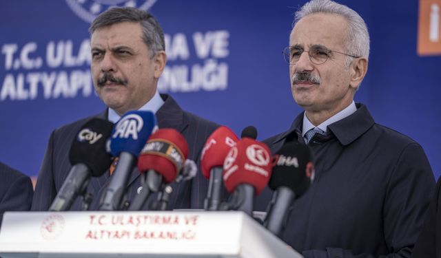Bakan Uraloğlu Erzurum'da konuştu
