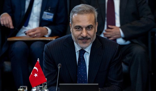 Bakan Fidan üçlü dışişleri toplantısına katıldı