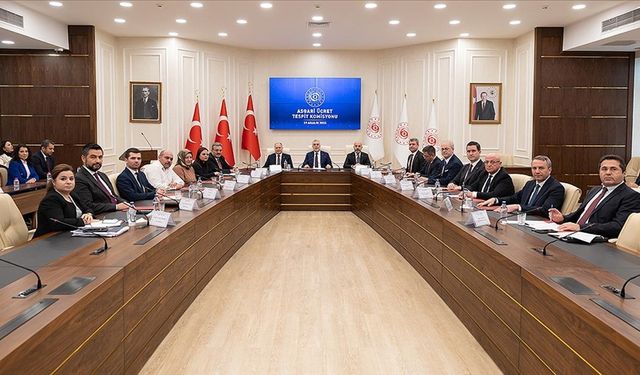 Bakan Işıkhan asgari ücreti değerlendirdi