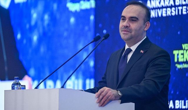 Bakan Kacır yapay zeka kararlarını değerlendirdi